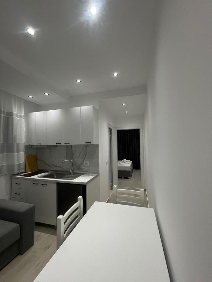 Vila Flabela Vlorë Exterior foto